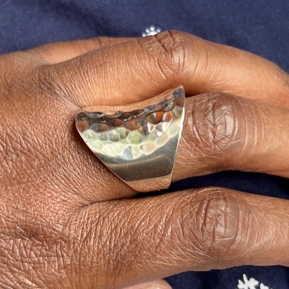 Concaved Hammered-Style Sterling Silver Ring - Size 10 - Picture 6 of 9